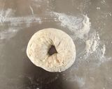 Foto langkah ke 3 dari resep Sourdough Bagel.