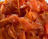 A picture of step 4 of Sweet & Spicy Papaya Salad (甜辣木瓜沙拉).