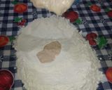 A picture of step 3 of Margherita Pizza.