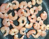 Foto del paso 4 de la receta Espaguetis fáciles con gambas