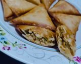 A picture of step 6 of Chicken Samosas.