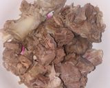 Foto langkah ke 1 dari resep Sop daging kambing dan tulang kambing.