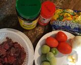 Foto del paso 1 de la receta: Carne de res con vegetales y salsa mixta