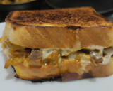 Foto del paso 6 de la receta: Sandwich🥯de carne🧅y queso🧀🥩🫑