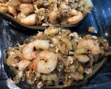 Foto del paso 5 de la receta: Berenjenas rellenas con atún y gambas