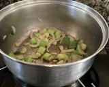 Foto del paso 1 de la receta: Crema de apio (apio España, celery)