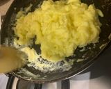 A picture of step 4 of Sweet scrambled egg💕.