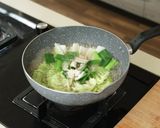 Foto langkah ke 6 dari resep Sup Bola Udang Devina Hermawan.