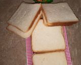 A picture of step 3 of Egg shami sandwich.