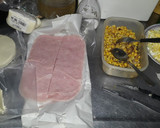 Foto del paso 1 de la receta: Canastitas de jamón, queso, cebolla, choclo y huevo😋