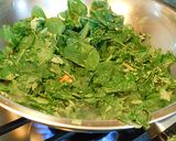 A picture of step 5 of Spinach pilaf.