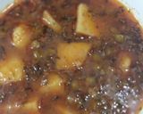 A picture of step 6 of Aloo mater ka simple salan.