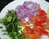 A picture of step 2 of Rava & Mix Veg Toast.