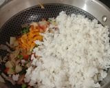 A picture of step 3 of Pohe | Maharashtrian street food.
