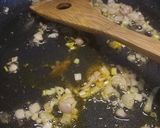 A picture of step 3 of Chicken tandoori masala.