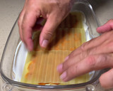 Foto del paso 6 de la receta: Lasaña cremosa de salchichas frescas deconstruidas