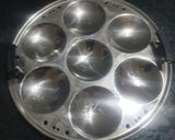 A picture of step 3 of Falahari Idli.