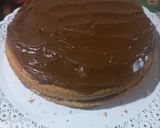 Foto del paso 1 de la receta: Torta de cumpleaños con crema chantilly en color lila