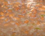 Foto del paso 8 de la receta: Chilaquiles Rojos Rancheros Con Huevos Estrellados