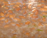 Foto del paso 8 de la receta: Chilaquiles Rojos Rancheros Con Huevos Estrellados