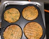 A picture of step 3 of Methi-makai pancakes.