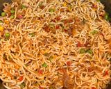 A picture of step 3 of Kheema noodles.