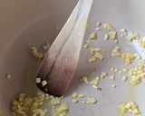 Une image de l'étape 1 de Soupe de fregula aux légumes façon minestrone.