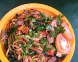 Foto langkah ke 4 dari resep Mie Goreng Idola.