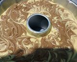 Foto langkah ke 3 dari resep Bolu Marmer.