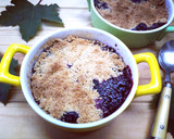Foto del paso 9 de la receta: Frambuesas y arándanos con crumble mascavado y espelta