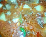 A picture of step 2 of Beaf Alu Arvi Ka Salan.