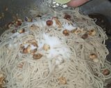A picture of step 5 of Schezwan veg noodles.