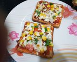 બ્રેડ પિઝા(Bread Pizza Recipe In Gujarati) રેસીપી સ્ટેપ4ફોટો