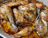 Foto del paso 2 de la receta: Pollo asado con sal ahumada y escamas de pimentón