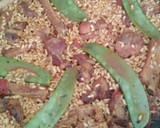 Foto del paso 1 de la receta: Arroz con costillas y bisaltos (tirabeques)