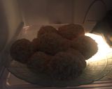 Foto langkah ke 6 dari resep Bola Tahu Goreng Isi Sosis.