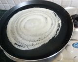 A picture of step 3 of Rava Dosa.