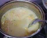 Foto langkah ke 3 dari resep Sup Krim Kepiting Jagung Bakso Seafood.