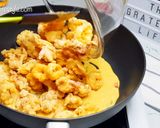 Foto langkah ke 7 dari resep Cumi Goreng Crispy Saus Telur Asin 🦑.