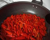 Foto langkah ke 2 dari resep 012. Sambal Baby Cumi Extra Hot 😤.