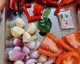 Foto langkah ke 1 dari resep Sambal bajak daun jeruk ❤️.