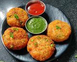 A picture of step 3 of Aloo poha cutlets.