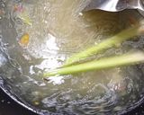 Foto langkah ke 3 dari resep Ikan ungkep belimbing wuluh.