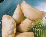 गुझिया (gujiya recipe in Hindi) रेसिपी चरण 10 फोटो