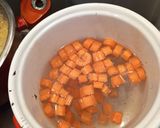 Egyszerű Kocka Leves recept fázis 1 fotója