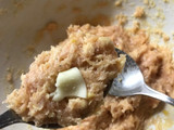 Almôndega de frango recheada
