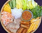 Hình bước làm 7 của món Bánh tráng cuốn thập cẩm