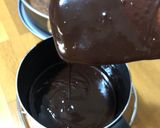 Foto del passaggio 4 della ricetta Torta mousse al cioccolato