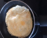Foto del paso 3 de la receta: Desayuno con tortilla francesa y pechuga de pavo