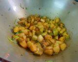 A picture of step 2 of Pointed Gourd Dry Sabzi.